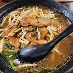 Hong Kong Shuka Keiki Kannai Ten - レバニラタン麺