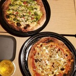 Gokan Pizza & Wine Ikebukuro Nishiguchi Ten - ピザたち。