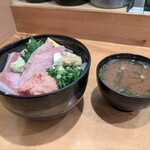 Sushi Tochino Ki - 五色丼　1,390円