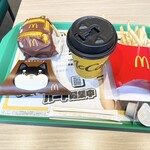 McDonald's Kitami Oomachi Ten - 濃厚デミ＆タルタルグラコロセットと三角チョコパイ