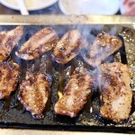 Taishu Horumon Yakiniku Kemuriki Naeki Yanagibashi Ten - 和牛カルビ