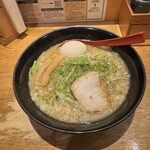 焼きあご塩らー麺 たかはし - 