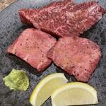 Yakiniku Mitsukuni Roppongi - 