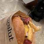 eggslut Shinjuku Sazanterasu Ten - 