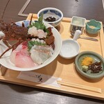 伊勢海老　海鮮蒸し料理　華月 - 