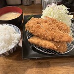 Tonkatsu Aoki no Curry Ya Ippekoppe Nishi Shinjuku Ten - ササミ2倍定食、ササミフライ4本