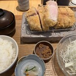 Tonkatsu Hikonoya - 