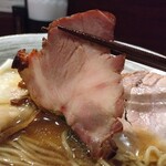 らぁ麺 花筏 - 肩ロースの吊るし焼き