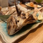 Robata Yui - 小鯛の炉端焼き