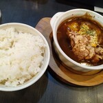 Kitchen New Hoshino - 煮込みチキンカレー①