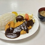 たこ初食堂 - トンカツ定食（ご飯大盛）