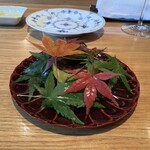 Yamaguchi - 柚子の窯焼き、クリームブリュレ仕立て～中に胡麻豆腐とフォアグラのテリーヌ、白味噌、窯焼きして冷やして提供～