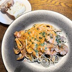 イタリア食堂 晴 - 料理写真:渡り蟹のトマトクリームソーススパゲティ