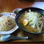 菜華楼 - ラーメン＋チャーハンセット