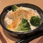 Echigo Shubo Hakkaisan Ochanomizu Ten - 越後豆腐のガリマヨグラタン