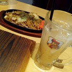 Hiroshima Okonomiyaki Teppan Sakaba Yakitora - 