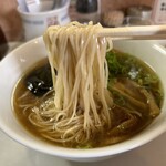 支那そばや - 料理写真:麺リフ