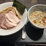 特級鶏蕎麦 龍介 - 料理写真: