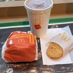 McDonald's Shin Osaka Hankyu Biru Ten - 