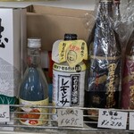 地酒と駄菓子よしだ - 