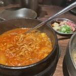 Niku × Nabe × Korean Kankoku Baru OKOGE Umeda Ten - 