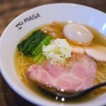 ラーメン翼 - 料理写真: