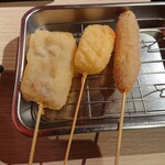 てっちゃん - 串揚げ 牛・チーズ・あらびきウインナー