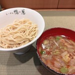 Kamo to Negi Iitorumine Shinjuku Ten - つけ麺。ラーメンとは麺が違う。もちもちとして味わいがあって好き♪