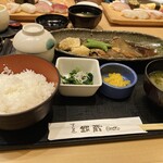 Sushi-ya Ginzo Oote Machi Fasuto Sukuea Ten - 