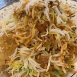 Ali's Halal Kitchen - 