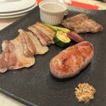 IBERICO BAR Monnaka - 