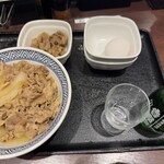 Yoshinoya Kawasaki Ekimae Ten - 大盛りつゆだくギョク