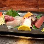 Ginshari Dining Akarido - 