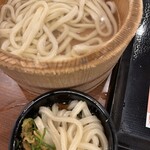 丸亀製麺 - 