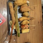 Shinsekai Janjan Yokocho Kushikatsu Katsuhiro Dotonbori Ten - 