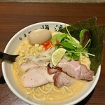 旬菜麺屋 雅流 - 料理写真:限定A 大「海老クリーム」@980＋「特製」@250