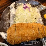 とんかつ勝烈亭 - 六白黒豚ロースかつ膳140g(アップ) 