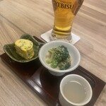 Tempura to Sashimi Itamae Ryori Uoten - <前菜> 生海苔としらすのだし巻き ・ブロッコリーのごま和え ・アサリだし汁