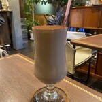 レイノ コーヒーストア - ドリンク写真:量もボリューミー！丁度くる前にバナナの話をしていたのもあり！