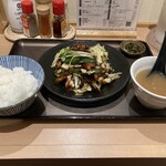 和風回鍋肉専門店 だしや。 - 