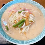 味噌ラーメン はちべえ - 料理写真: