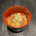 手打ちうどん 小麦堂 - もつ煮