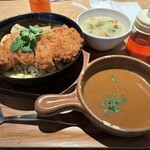 KICHITONARU KITCHEN Fuji Takamine Ten - 焼きカツカレー