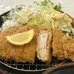 たなか庵 - とんかつアップ