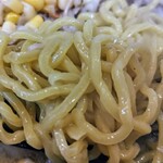 Sapporo Miso Ramen Yonezawa Shoten - 西山製麺の麺！