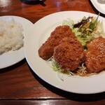 レストラン Kiya - 料理写真:日替わりランチのヒレカツとチキンのソテー