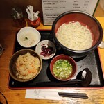 Kamaage Udon Hatsutomi - 