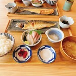 Daiki Suisan Kaisen-don to Himono Teishoku Senmon Ten Nara Ten - さば文化干し刺身定食