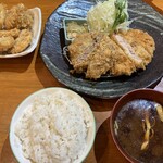 Tonkatsu Butagorira Shinkyogoku Rokkaku Ten - 