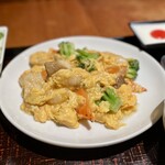 醤 - 料理写真:エビとブロッコリーの塩味炒め